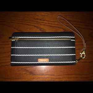 NWT Fossil Wallet B&W hearts